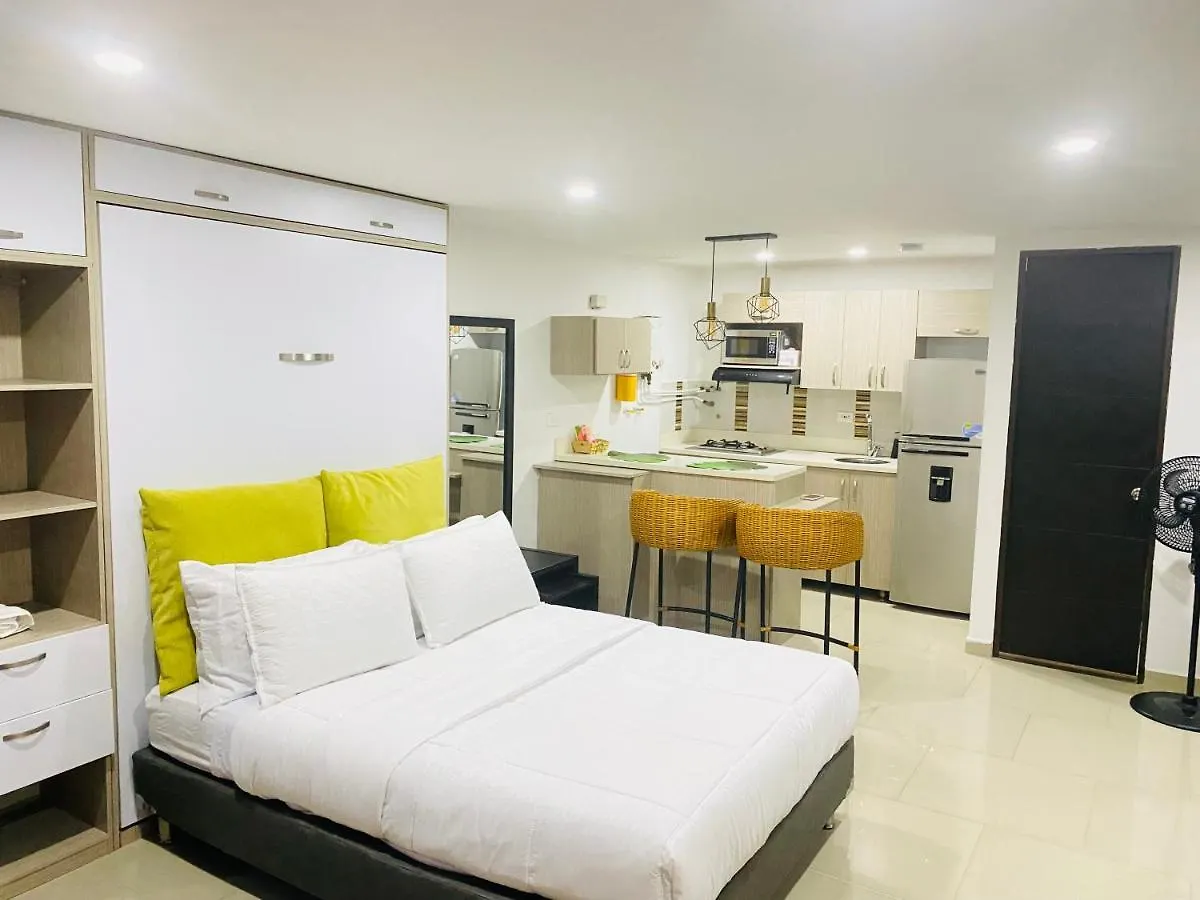 Апартаменты Apartamento Acogedor En El Poblado Медельин