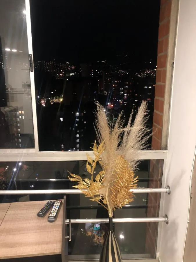 Apartamento Acogedor En El Poblado Медельин Апартаменты