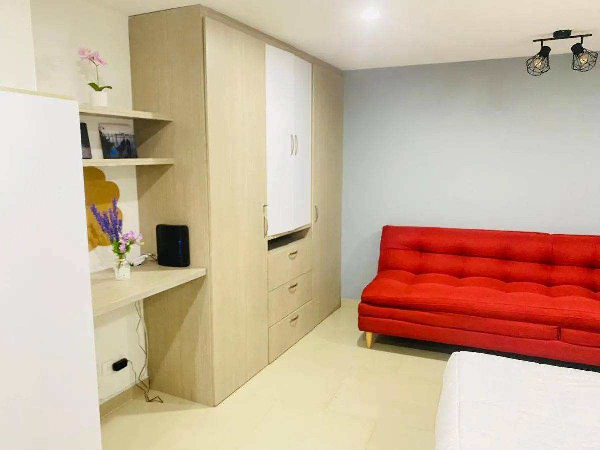 Apartamento Acogedor En El Poblado Medellín